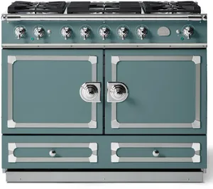 La Cornue Front view of the La Cornue CornuFe C1OP Ocean range